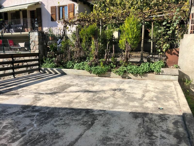 Studio avec grande terrasse dans le quartier de Châtaignier (6)