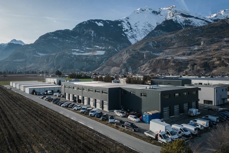 Bureaux de 250 m2 déjà meublés et agencés (3)