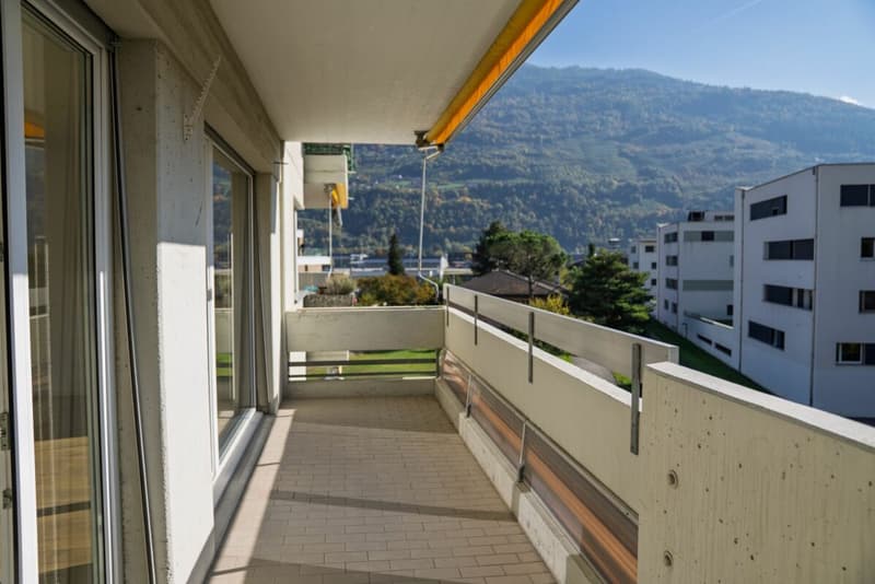 Magnifique rénovation d'un 3.5 pièces déjà loué à Sion (7)