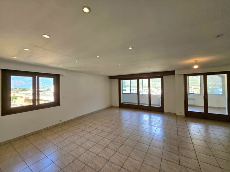 Appartement de 5.5 pièces au centre de Saxon (4)