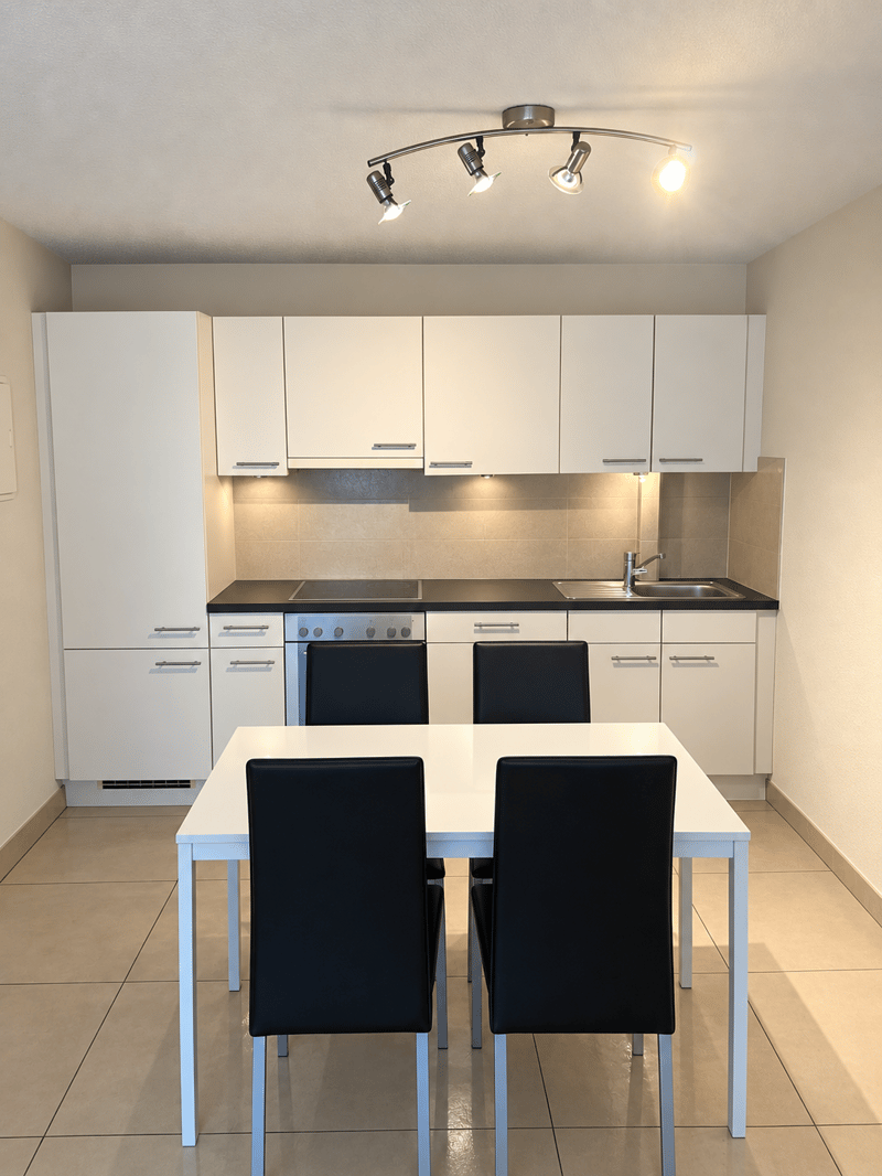 Appartement 2.5 pièces avec balcon à Sion – non meublé (2)