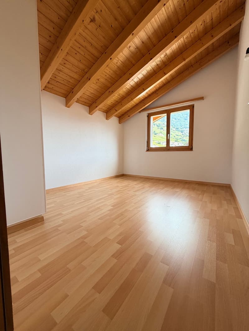 Spacieux appartement de 6 pièces en Duplex et dernier étage à Fully (7)
