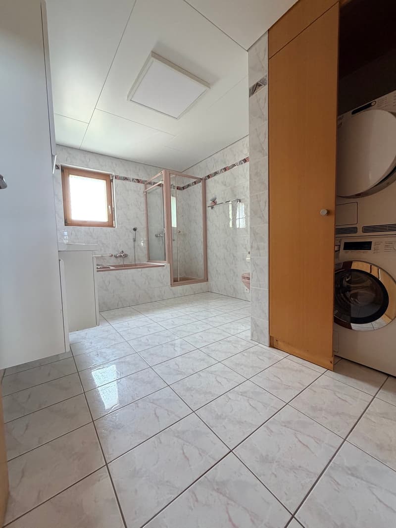 Spacieux appartement de 6 pièces en Duplex et dernier étage à Fully (10)