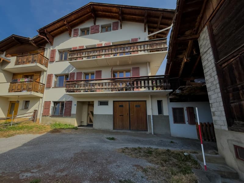 Charmant appartement avec vue panoramique sur la vallée (7)