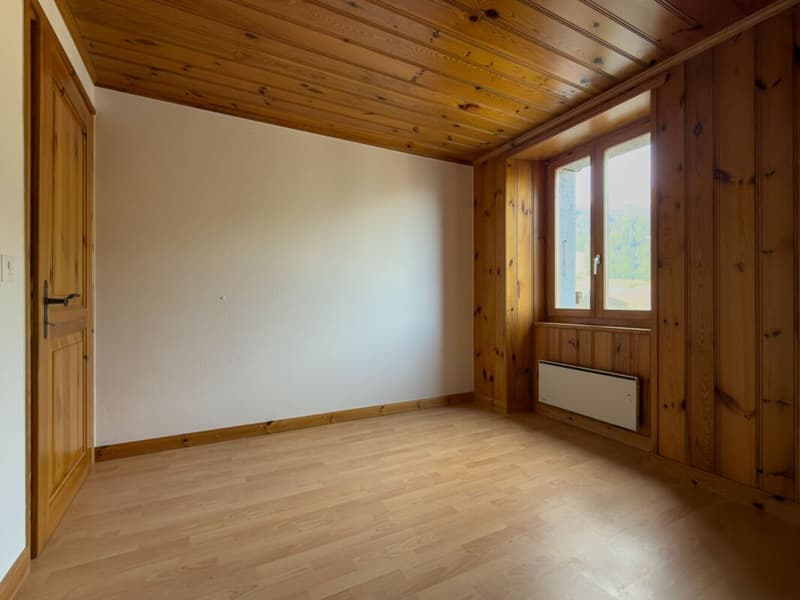 Joli appartement avec balcon (5)