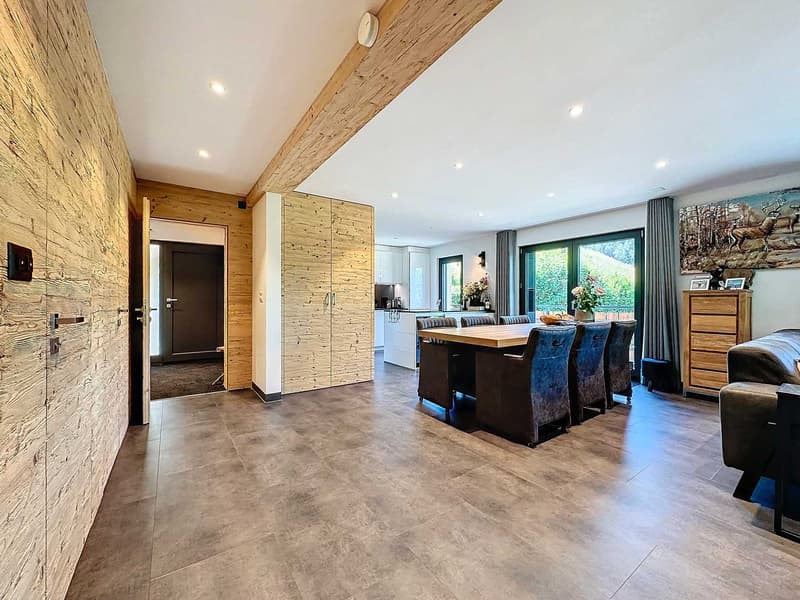 MAISON DE CHARME DE 322 M2 RÉNOVÉE (9)