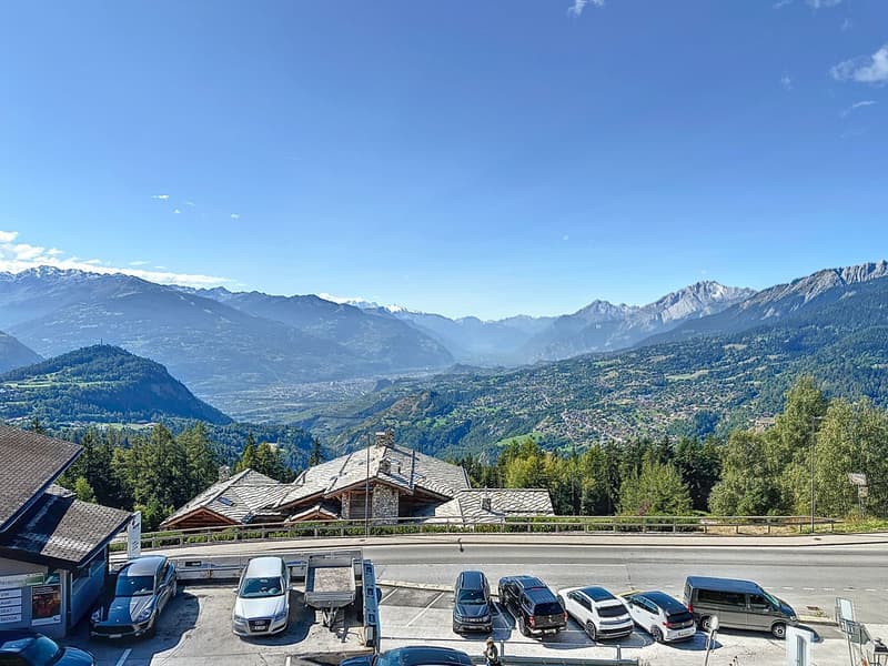 CHALET RÉSIDENTIEL 5.5 PIÈCES « LA DÉLLÈGE » (4)
