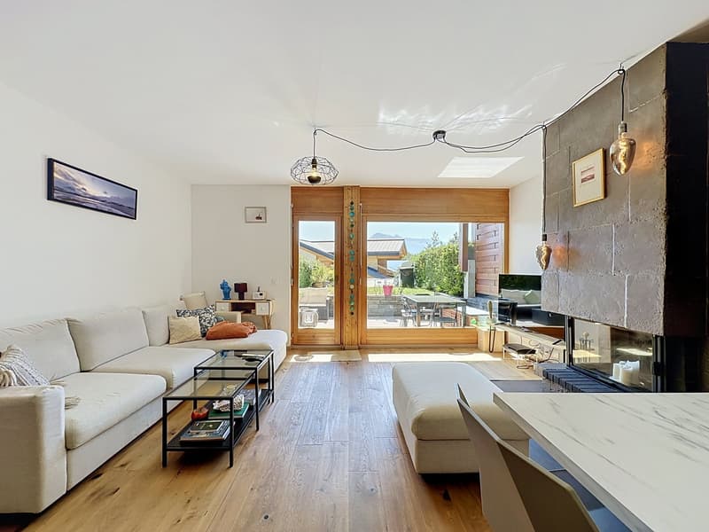 SUPERBE APPARTEMENT EN DUPLEX DE 3.5 PIÈCES AVEC TERRASSE (4)