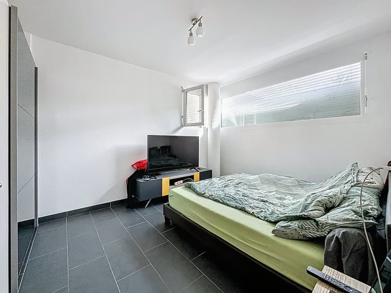 Maison avec deux appartements, carnotzet et garage – Miège (15)