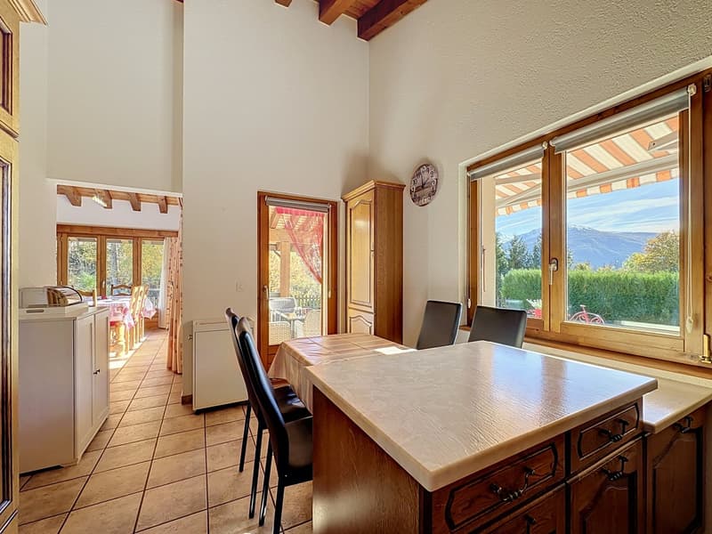 Maison individuelle avec belle vue sur une magnifique parcelle à Montana-Village (7)