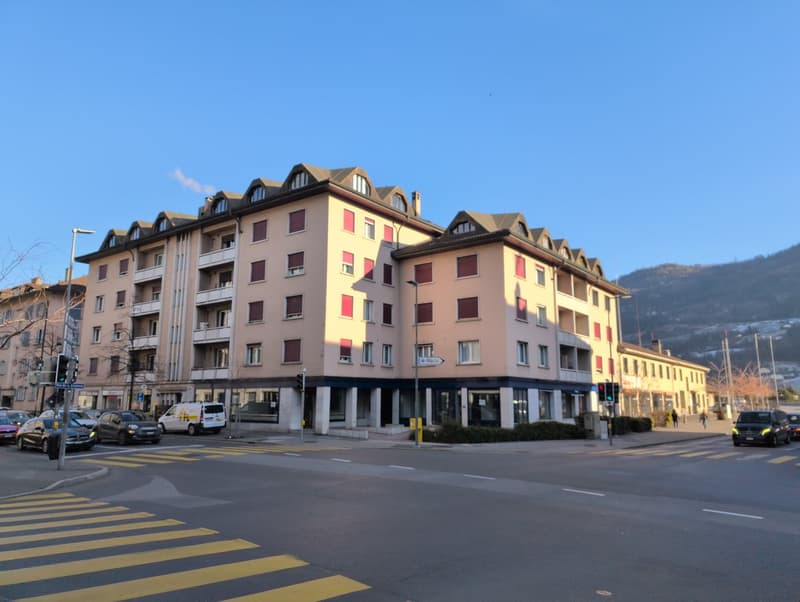 Zu vermieten, Lagerflächen hauptsächlich für Lagerzwecke, in Sion! (1)
