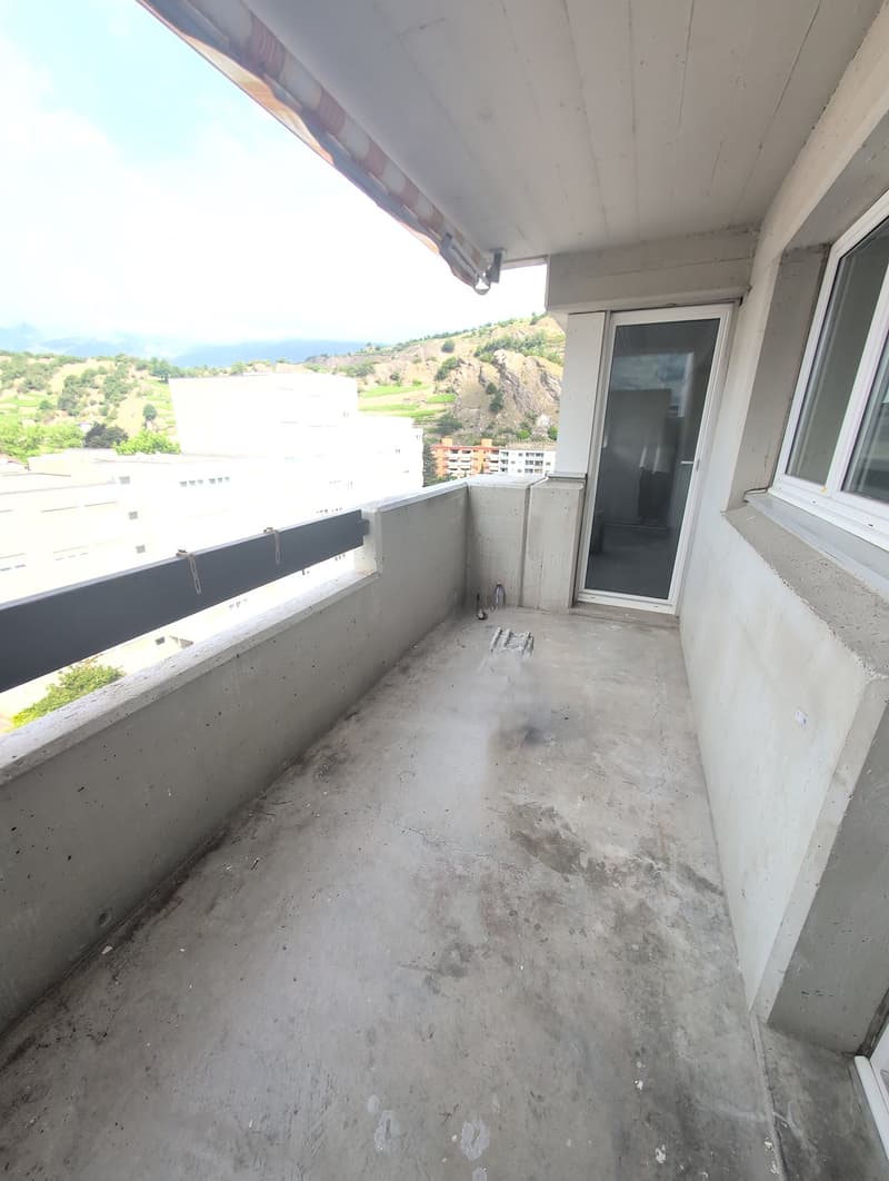 À louer ! Un charmant appartement de 4 pièces 1/2, idéal pour les familles, à Sion ! (9)
