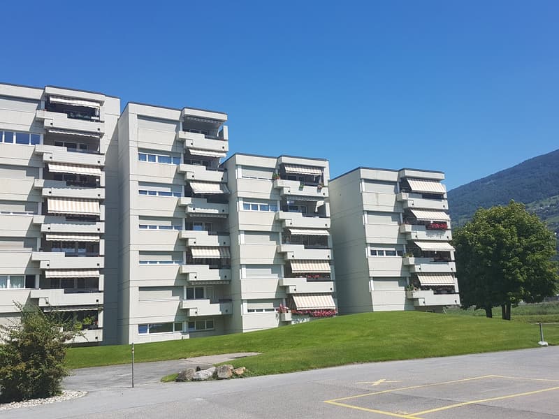 À louer ! Un charmant appartement de 4 pièces 1/2, idéal pour les familles, à Sion ! (16)
