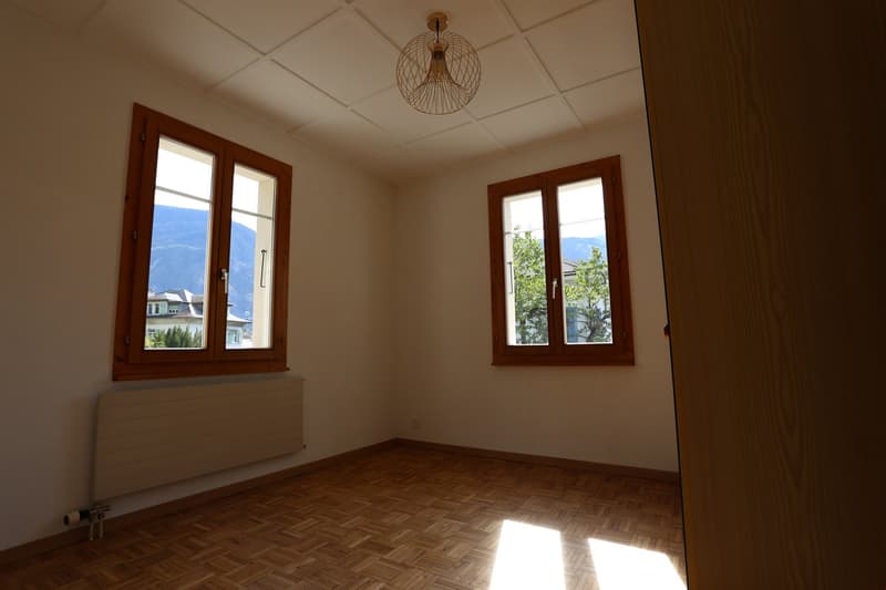 À louer, bel appartement rénové de 3 pièces 1/2, à Sierre! (9)