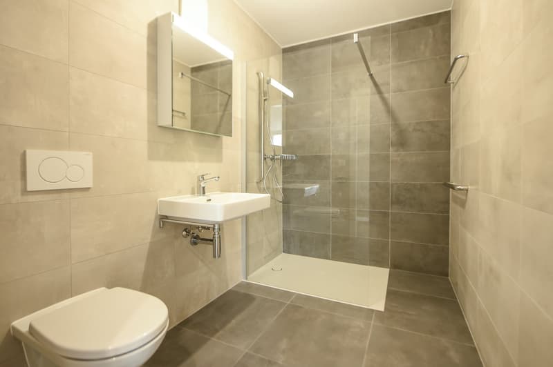 Bel appartement de 2 pièces 1/2, UNIQUEMENT POUR SENIORS OU PERSONNES À MOBILITE REDUITE ! (6)