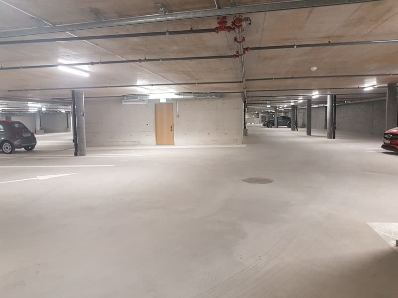 À louer ! Places de parc intérieures, à deux pas de la Place Centrale à Martigny ! (5)