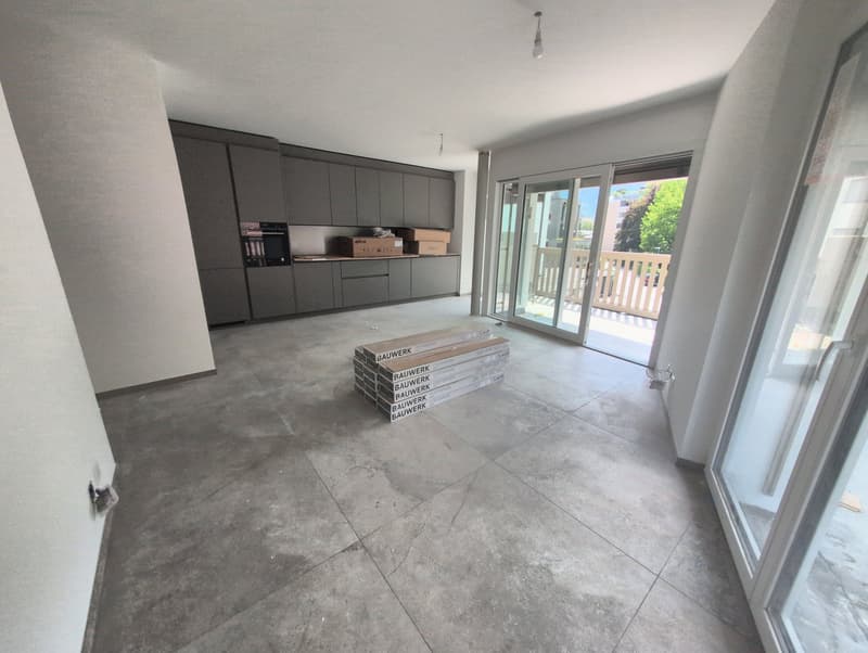Petit bijou ! À louer, un magnifique 3 pièces 1/2 NEUF, avec grand balcon, à Martigny ! (5)
