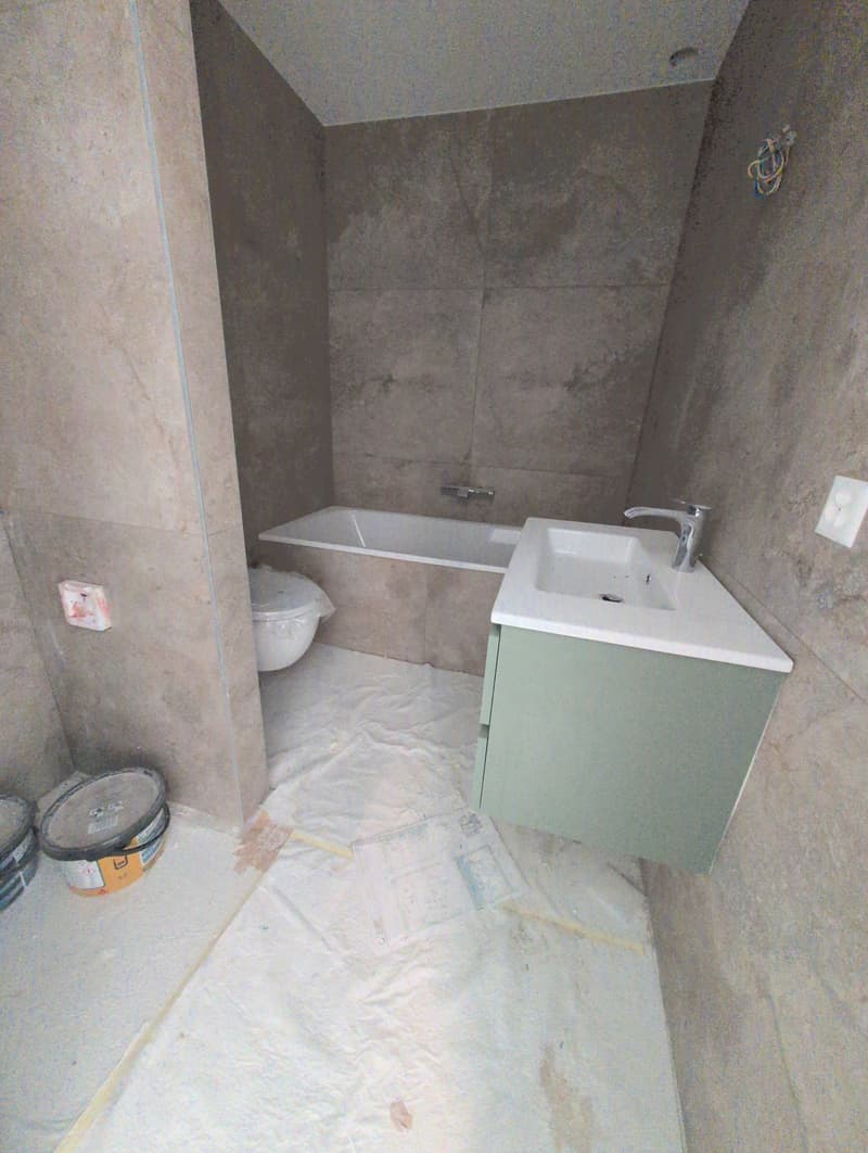 Petit bijou ! À louer, un magnifique 3 pièces 1/2 NEUF, avec grand balcon, à Martigny ! (18)