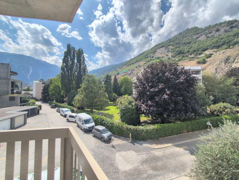 Petit bijou ! À louer, un magnifique 3 pièces 1/2 NEUF, avec grand balcon, à Martigny ! (11)
