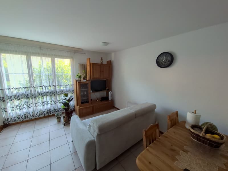 À louer ! un 2 pièces atypique, en duplex, proche de l'Hôpital de Sion ! (6)