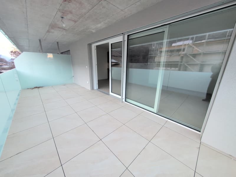 Belle opportunité ! Très bel appartement de 3 pièces 1/2, avec terrasse, à louer à Saxon ! (6)