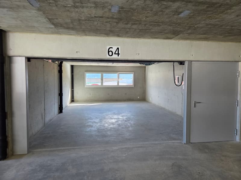 Opportunité ! À louer, un dépôt/box, dans un bâtiment récent "Ilot des Finettes" à Martigny! (2)