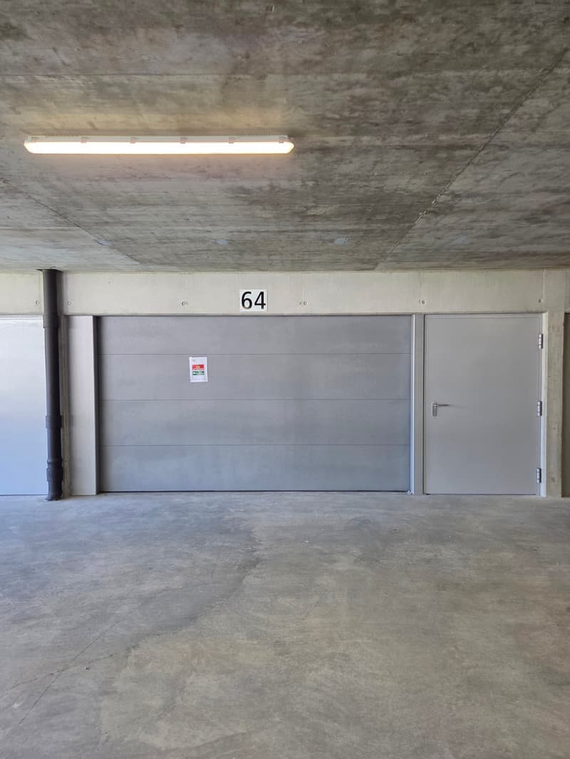 Opportunité ! À louer, un dépôt/box, dans un bâtiment récent "Ilot des Finettes" à Martigny! (5)