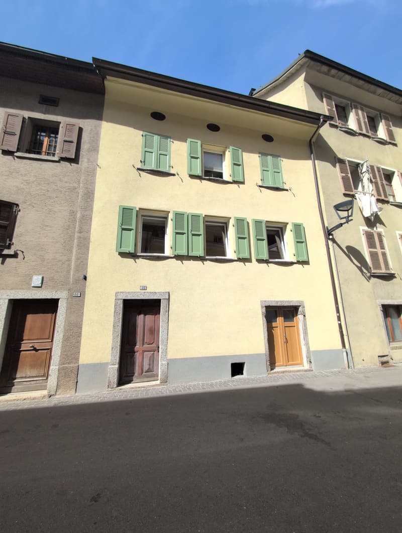 À louer, un bel appartement de 2 pièces 1/2, en plein coeur du Bourg à Martigny ! (17)