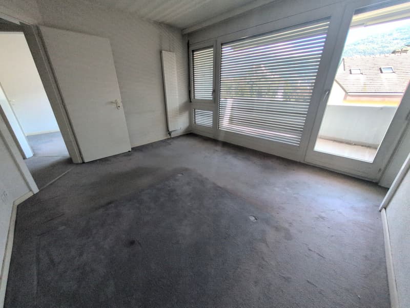 Petit bijou ! À louer, bel appartement de 4.5 pièces avec balcons, EN COURS DE RENOVATION, à Sion ! (19)