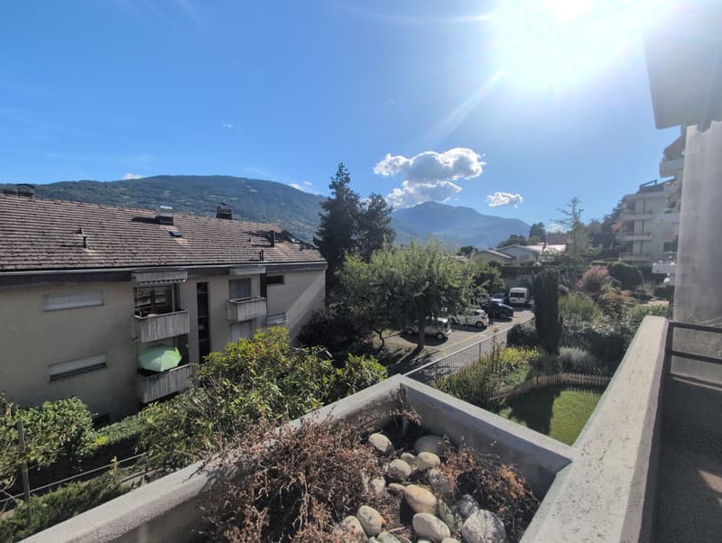Petit bijou ! À louer, bel appartement de 4.5 pièces avec balcons, EN COURS DE RENOVATION, à Sion ! (12)