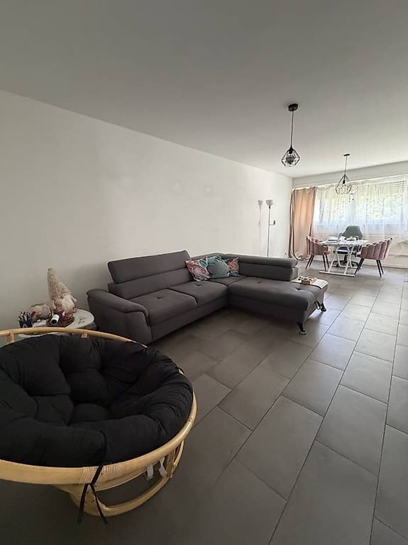À louer ! Bel appartement de 4 pièces 1/2, dans un cadre familiale, à l'entrée de Sion ! (6)