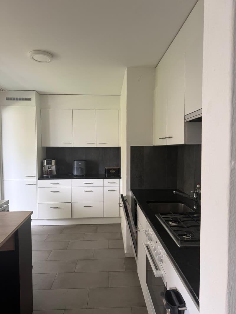 À louer ! Bel appartement de 4 pièces 1/2, dans un cadre familiale, à l'entrée de Sion ! (4)