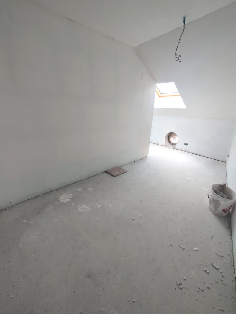 Promotion unique ! Un magnifique appartement de 4.5, EN DUPLEX, NEUF, à louer au centre de Riddes ! (8)