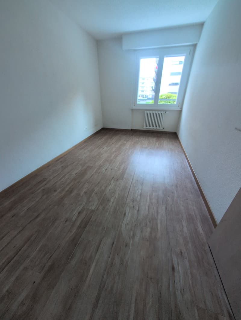 À louer ! Un joli appartement de 4 pièces 1/2, proche de la gare à Martigny ! (12)