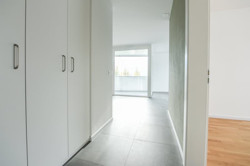 À louer ! Très bel appartement de 3 pièces 1/2, avec loggia, à Sion ! (8)