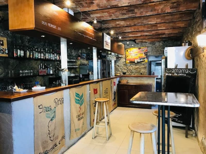 Maison de village et Restaurant sur 6 niveaux (14)