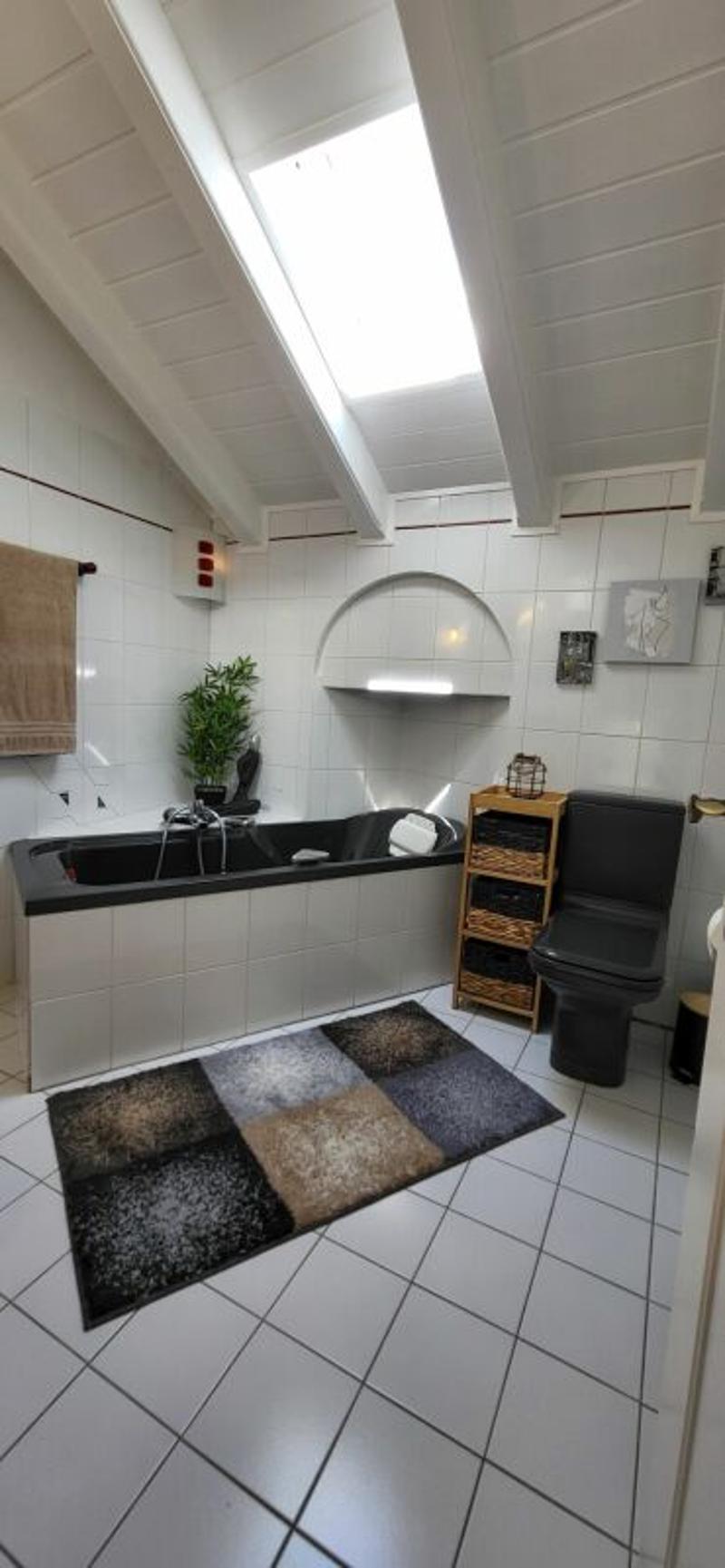 Propriété de caractère composée de 3 appartements (24)