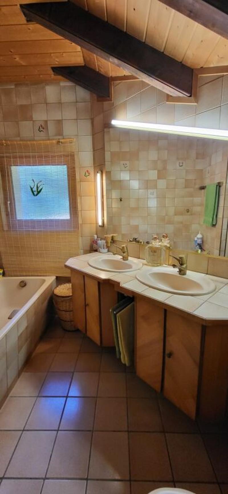 Propriété de caractère composée de 3 appartements (9)