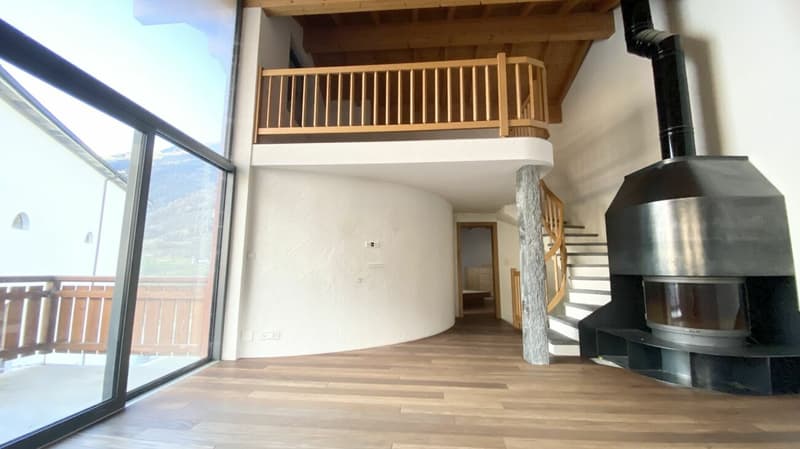 Villa avec piscine intérieure au centre du village (6)