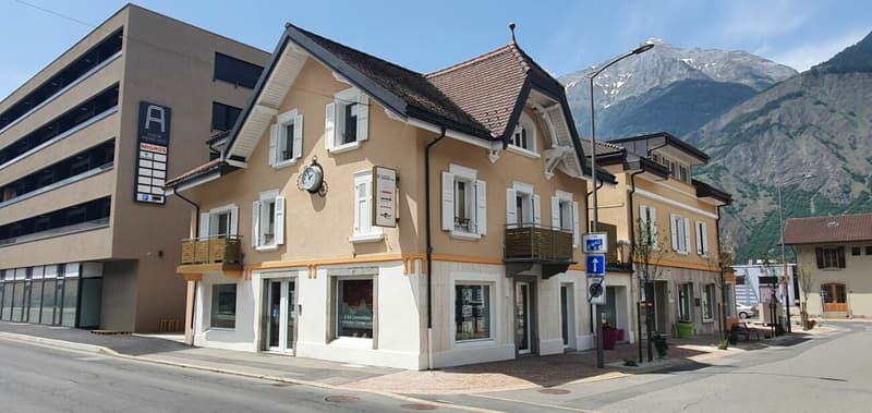RENOVE - 3.5 pces au 2ème étage au centre du village avec place de parc (6)