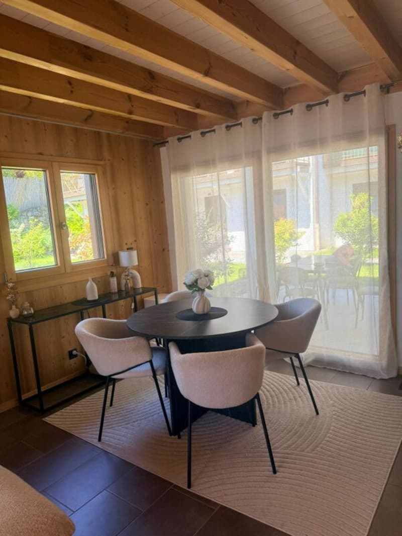 MINERGIE - 3 pièces en triplex avec terrasse et parking (2)
