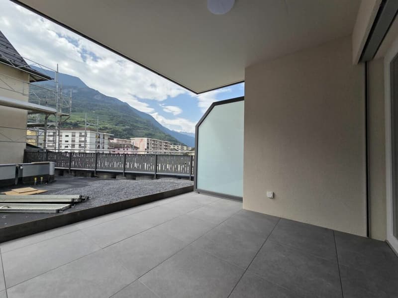 Neuf - Appartement de 2.5 pièces avec balcon et place de parc (7)