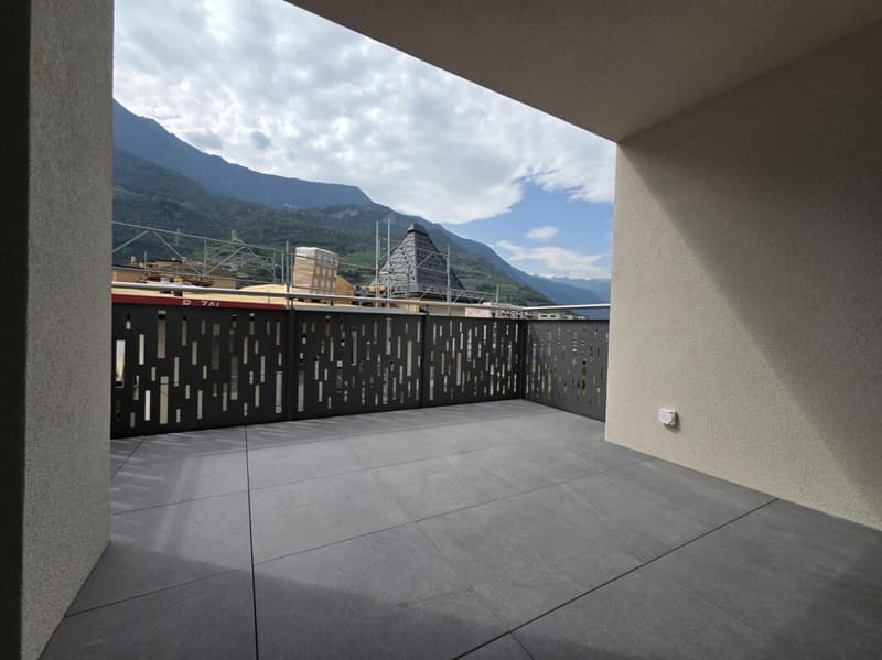 Neuf - Appartement de 3.5 pièces avec balcon et places de parc (7)