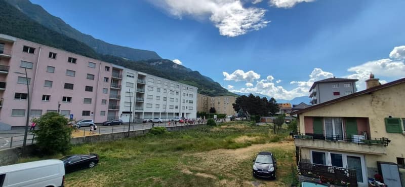 Appartement lumineux de 3.5 pièces au centre de Saxon (2)