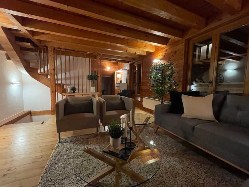 Appartement 5.5 pièces en triplex entièrement rénové, vendu meublé – Les Marécottes (7)
