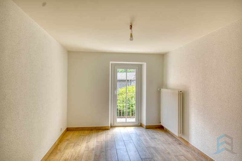 Appartement Chippis - Chambre 1 / Wohnung Chippis - Schlafzimmer 1 / Apartment Chippis - Bedroom 1