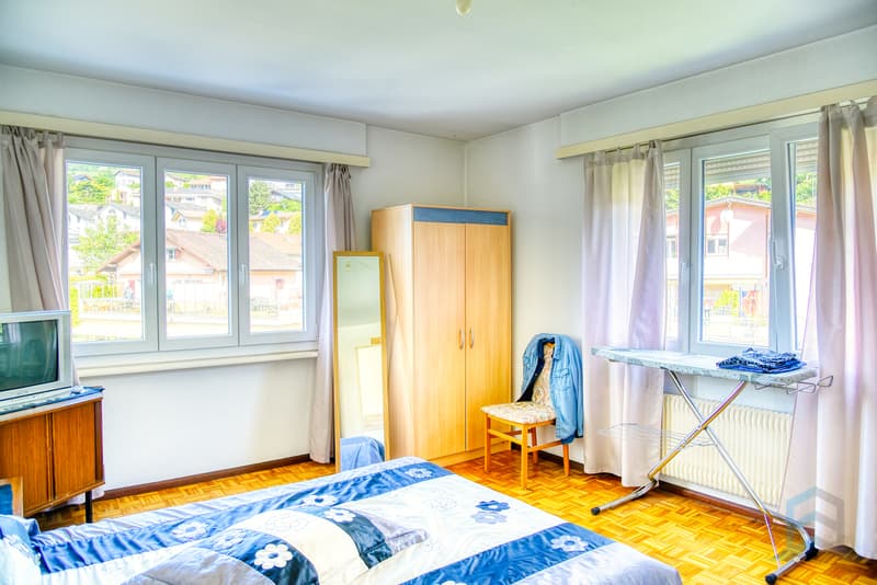 Appartement Veyras -  Chambre 1 / Wohnung Veyras - Zimmer 1 / Appartement Veyras - Bedroom 1
