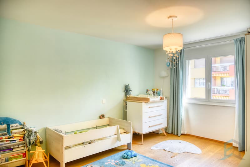 Appartement Sierre - Chambre 2 / Wohnung Sierre - Zimmer 2 / Appartement Sierre - Bedroom 2