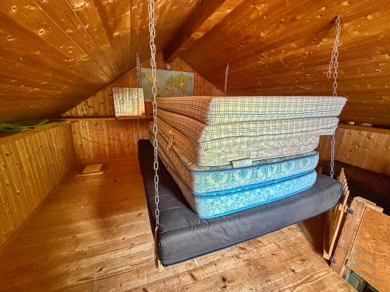 Chalet Ayer - Chambre 1 / Chalet Ayer - Zimmer 1 / Ayer Chalet - Bedroom 1