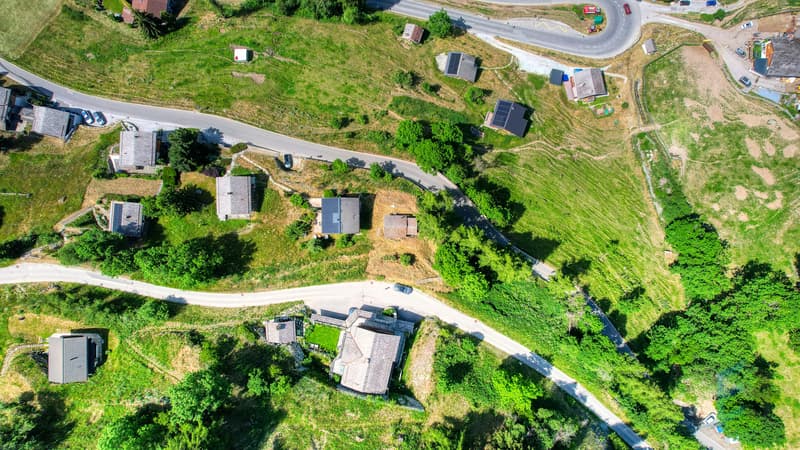 Chalet Ayer - Vue drone / Chalet Ayer - Drohnenaufnahme / Ayer Chalet - Drone View
